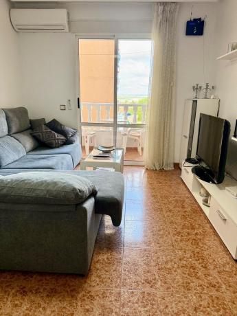 Venta de piso en Piso en Calle Villa Madrid, 41, Parque de las Naciones, Torrevieja, Torrevieja
 photo 2