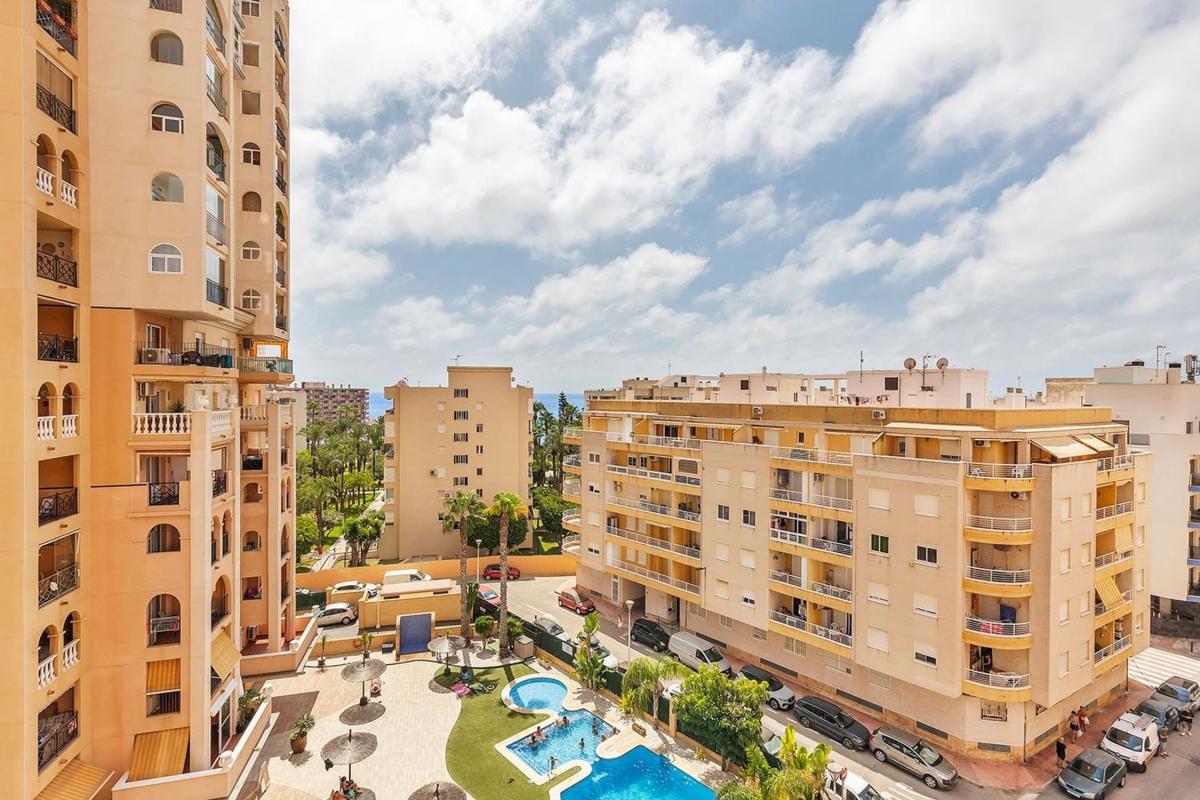 Venta de piso en Piso en Playa de los Locos, Torrevieja, Torrevieja
photo 5