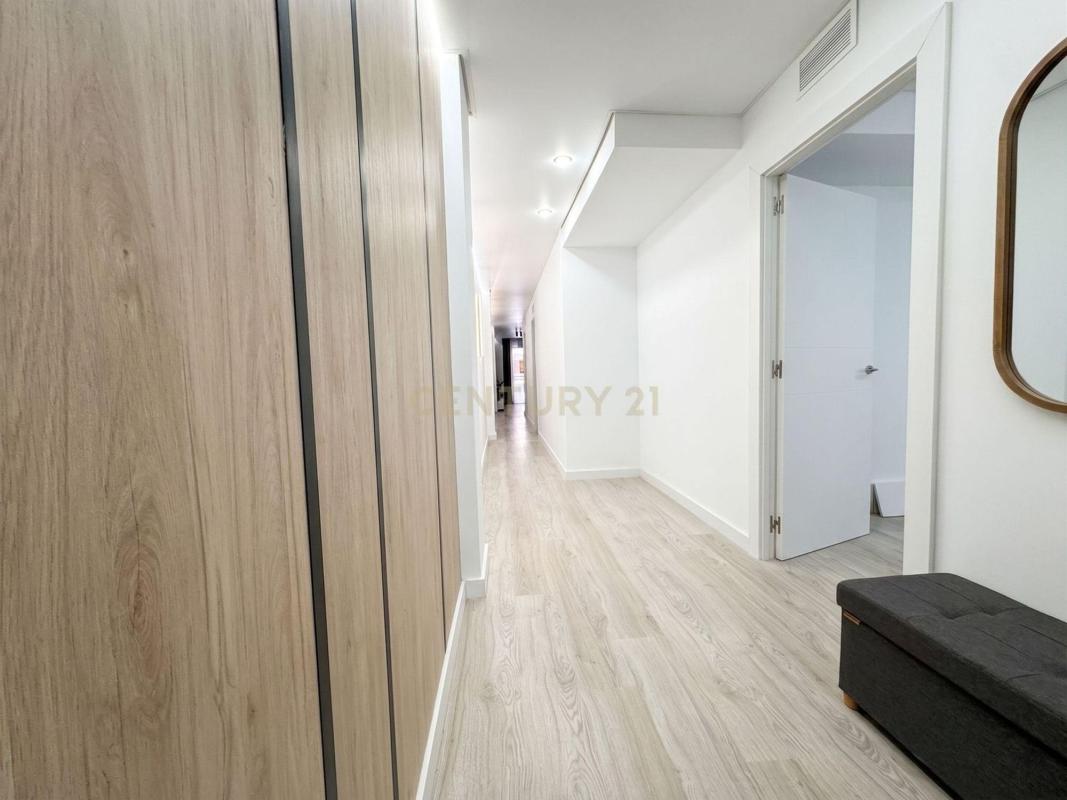 Venta de piso en Piso en Avenida Doctor Gregorio Marañón, 68, El Acequión, Torrevieja, Torrevieja
photo 2