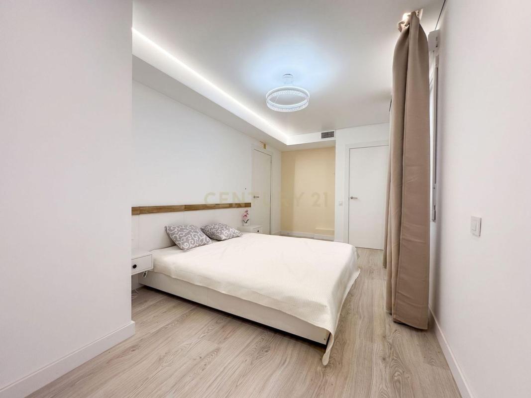 Venta de piso en Piso en Avenida Doctor Gregorio Marañón, 68, El Acequión, Torrevieja, Torrevieja
photo 3