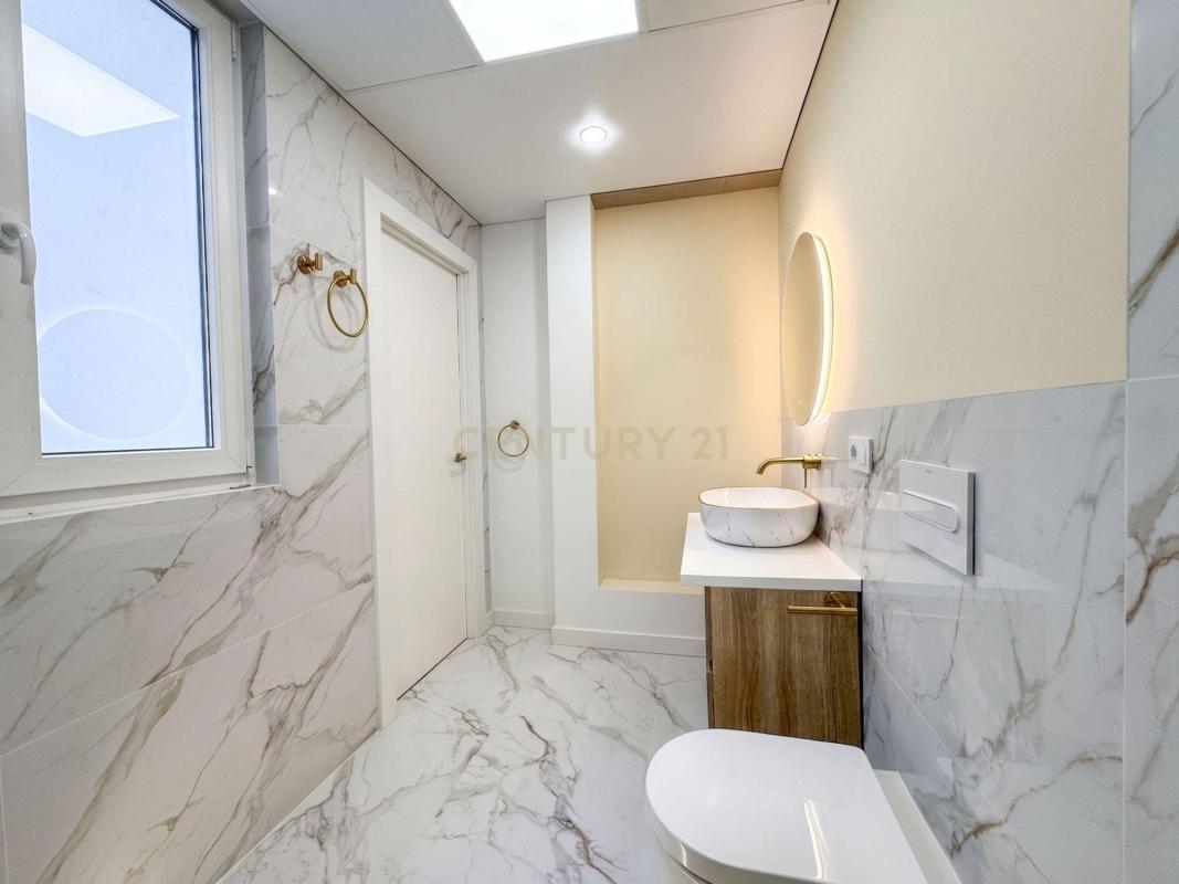 Venta de piso en Piso en Avenida Doctor Gregorio Marañón, 68, El Acequión, Torrevieja, Torrevieja
photo 5