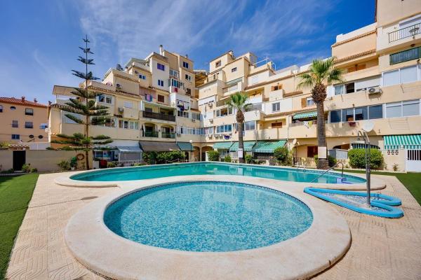 Venta de piso en Piso en Nueva Torrevieja, Torrevieja, Torrevieja
 photo 1