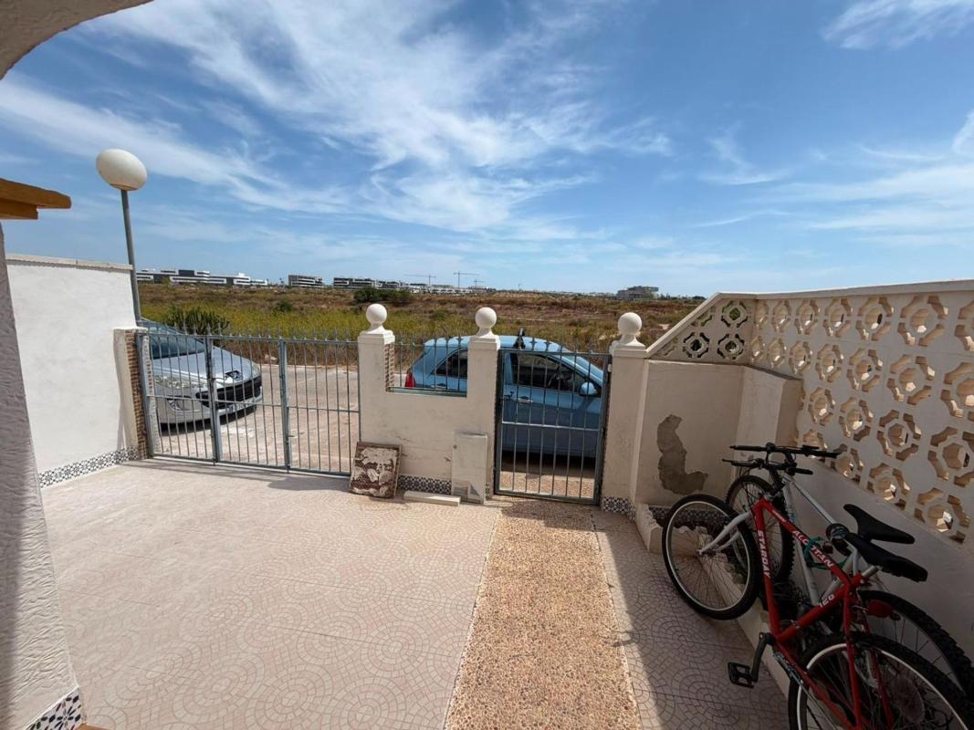 Properties for sale and rent in Spain photo 4
