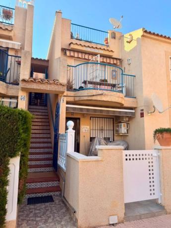Venta de piso en Piso en La Siesta - El Salado - Torreta, Torrevieja, Torrevieja
thumbnail 2