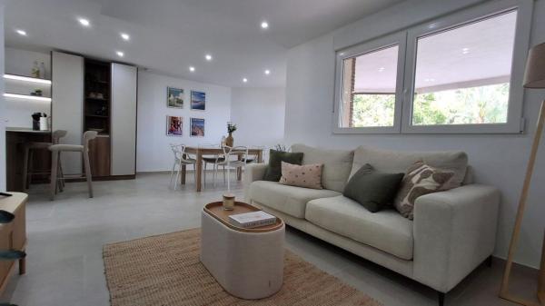 Sale of flat in Piso en El Acequión, Torrevieja, Torrevieja
thumbnail 3