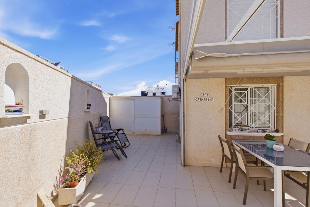 Venta de piso en Piso en Calle Francisco de Quevedo, Aguas Nuevas, Torrevieja, Torrevieja
photo 4