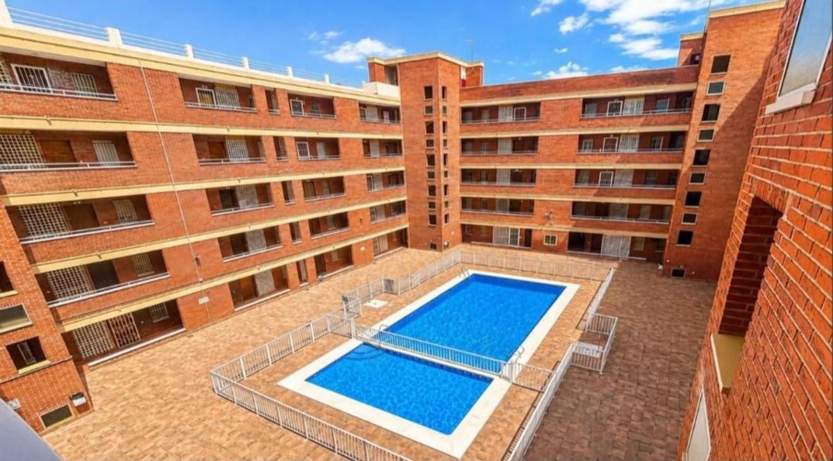 Venta de piso en Piso en Playa de los Náufragos, Torrevieja, Torrevieja
photo 2