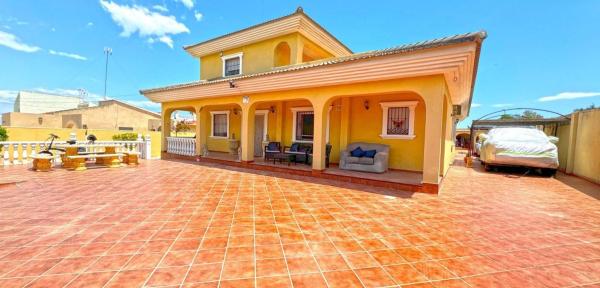 Casa o chalet independiente en Los Balcones - Los Altos del Edén, Torrevieja thumbnail 2