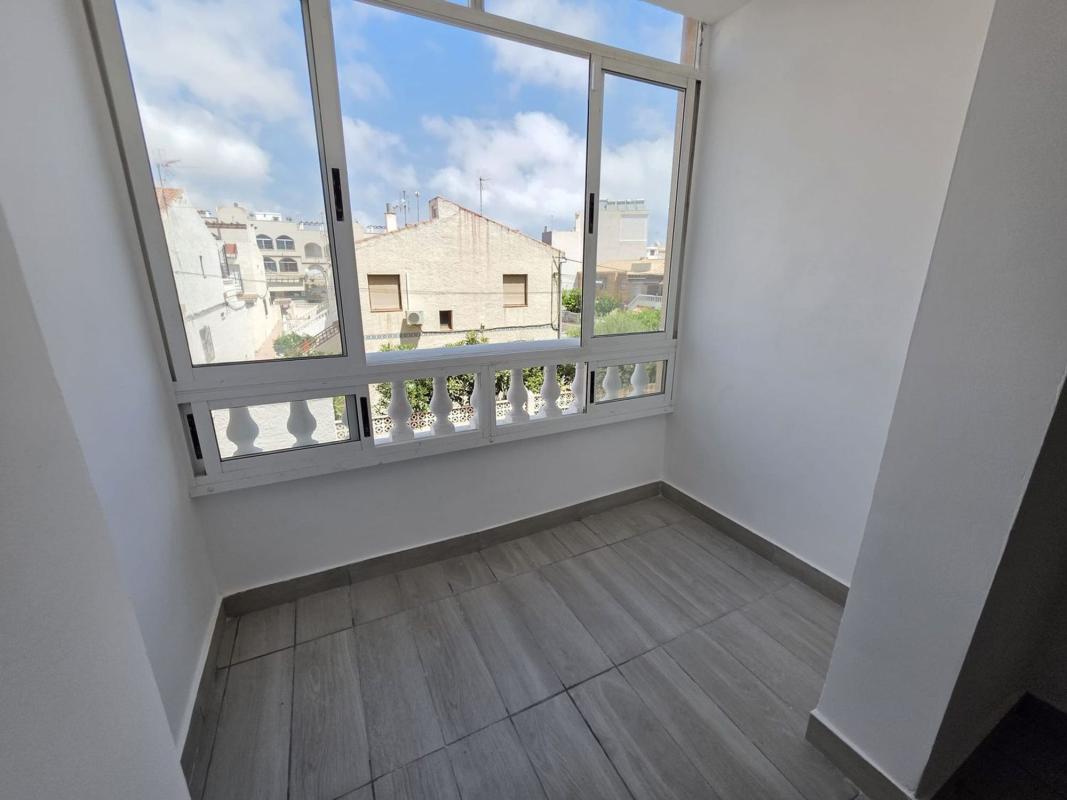 Sale of apartment in Piso en Avenida Habaneras - Curva de Palangre, Torrevieja, Torrevieja
 photo 5