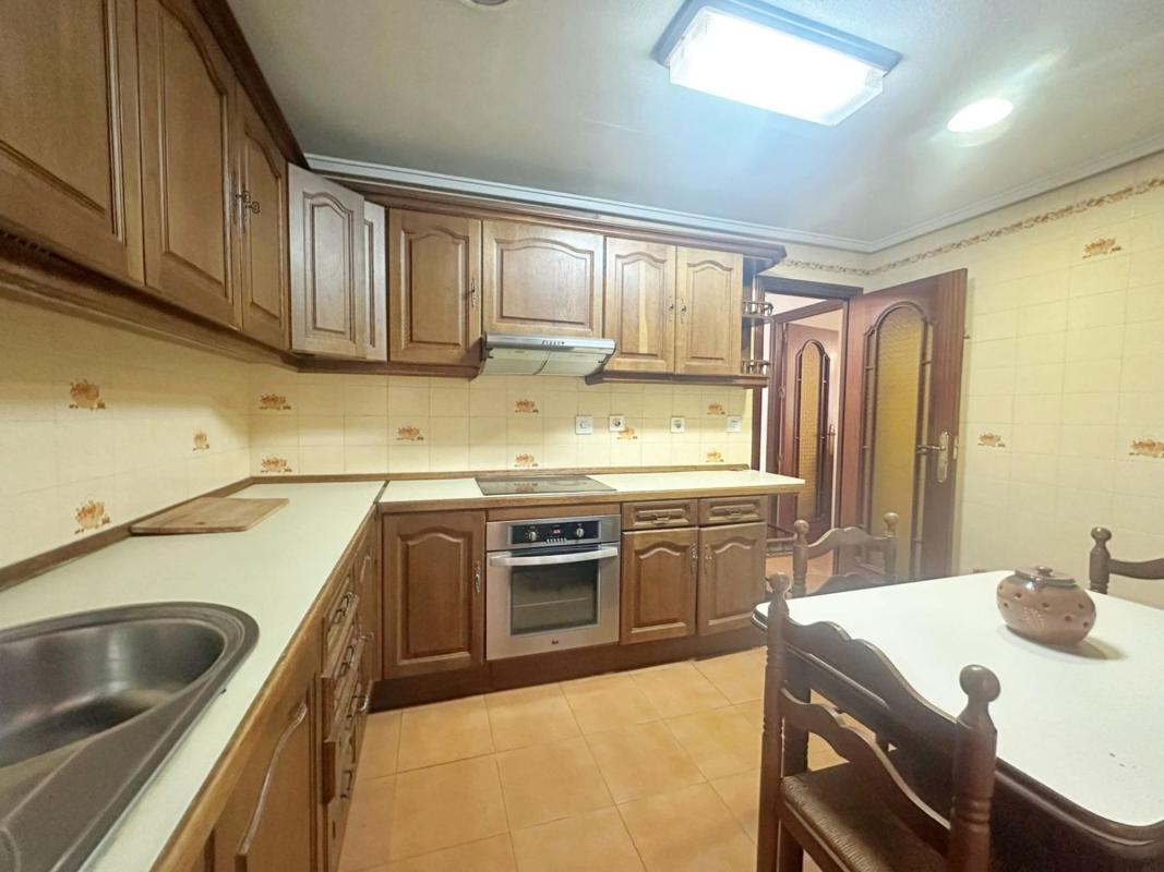 Продажа квартиры на Piso en Calle Fotógrafos Darblade, Centro - Muelle Pesquero, Torrevieja, Торревьеха
photo 5