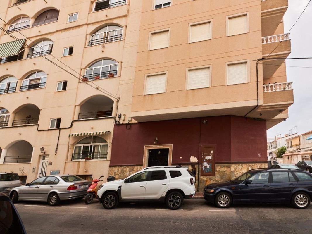 Продажа квартиры на Piso en Calle Galeón, Avenida Habaneras - Curva de Palangre, Torrevieja, Торревьеха
photo 2