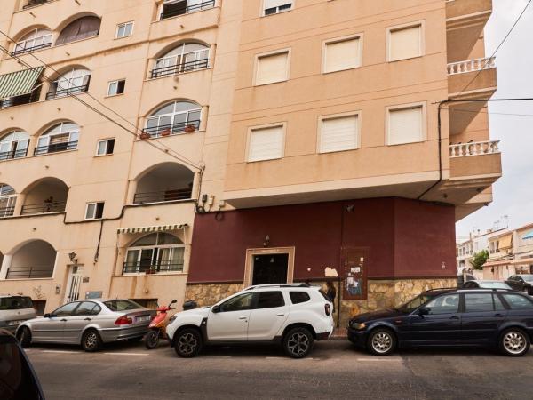 Продажа квартиры на Piso en Calle Galeón, Avenida Habaneras - Curva de Palangre, Torrevieja, Торревьеха
thumbnail 2