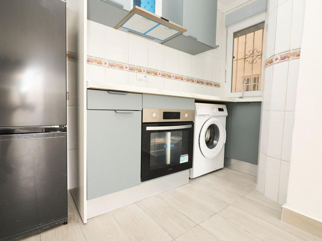Продажа квартиры на Piso en Calle Galeón, Avenida Habaneras - Curva de Palangre, Torrevieja, Торревьеха
photo 3