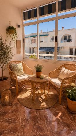 Venta de piso en Piso en Calle Galeón, 43, Avenida Habaneras - Curva de Palangre, Torrevieja, Torrevieja
photo 1
