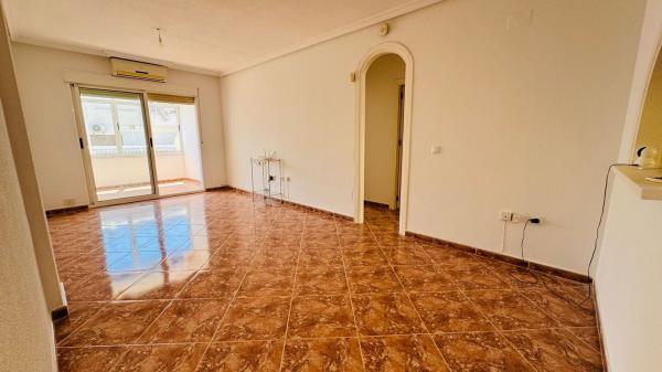 Venta de piso en Piso en Calle Galeón, 43, Avenida Habaneras - Curva de Palangre, Torrevieja, Torrevieja
 photo 4