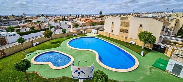 Terraced house for sale at Chalet adosado en La Siesta - El Salado - Torreta, Torrevieja , Torrevieja photo 1