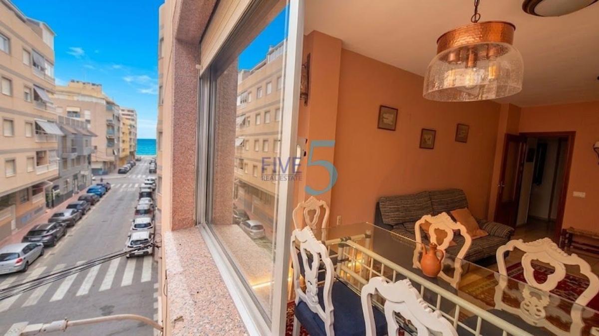 Venta de piso en Piso en El Acequión, Torrevieja, Torrevieja
photo 2