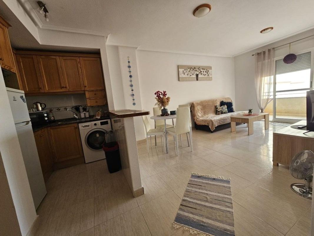 Продажа квартиры на Piso en Centro - Muelle Pesquero, Torrevieja, Торревьеха
photo 2
