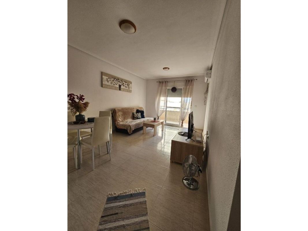 Продажа квартиры на Piso en Centro - Muelle Pesquero, Torrevieja, Торревьеха
photo 3