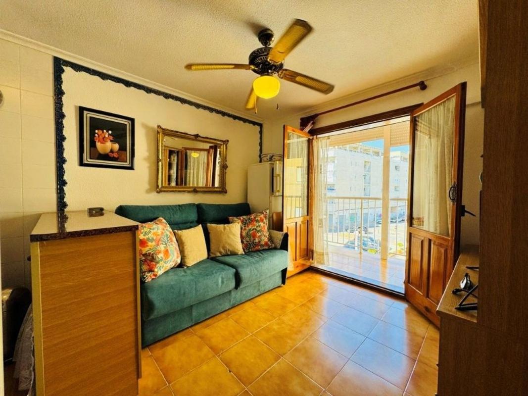Продажа квартиры на Piso en Calle Emperadores s/n, Gaspar Perrelló, Torrevieja, Торревьеха
photo 4