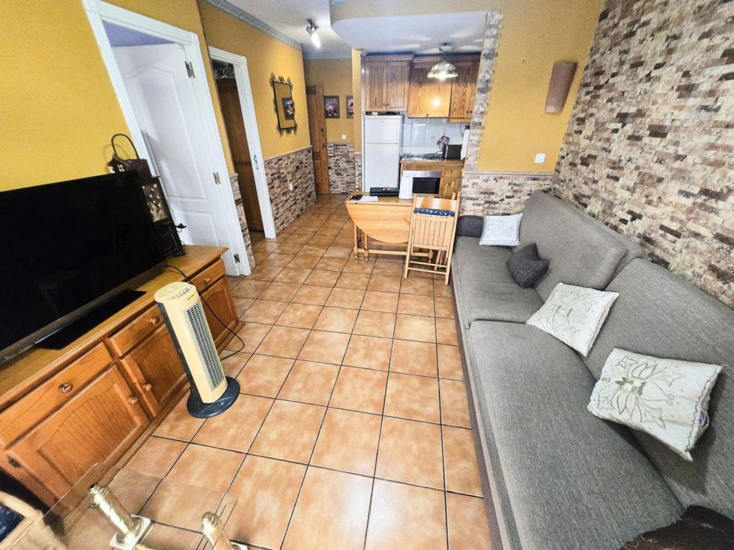 Venta de piso en Piso en Calle Beniajan, El Acequión, Torrevieja, Torrevieja
photo 5