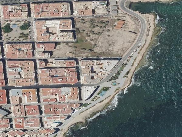 Sale of flat in Piso en Avenida de la Purisima, Playa del Cura, Torrevieja, Torrevieja
thumbnail 2