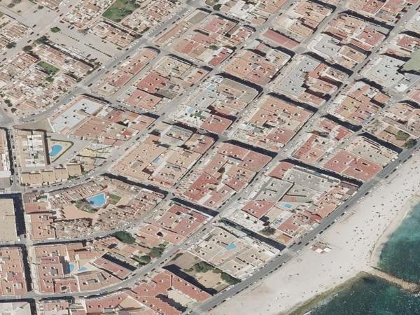 Venta de piso en Piso en Calle Finlandia, Playa de los Locos, Torrevieja, Torrevieja
thumbnail 2
