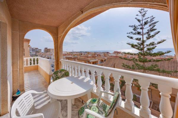 Venta de piso en Piso en Calle Extremadura, Miramar - Torre del Moro, Torrevieja, Torrevieja
thumbnail 2