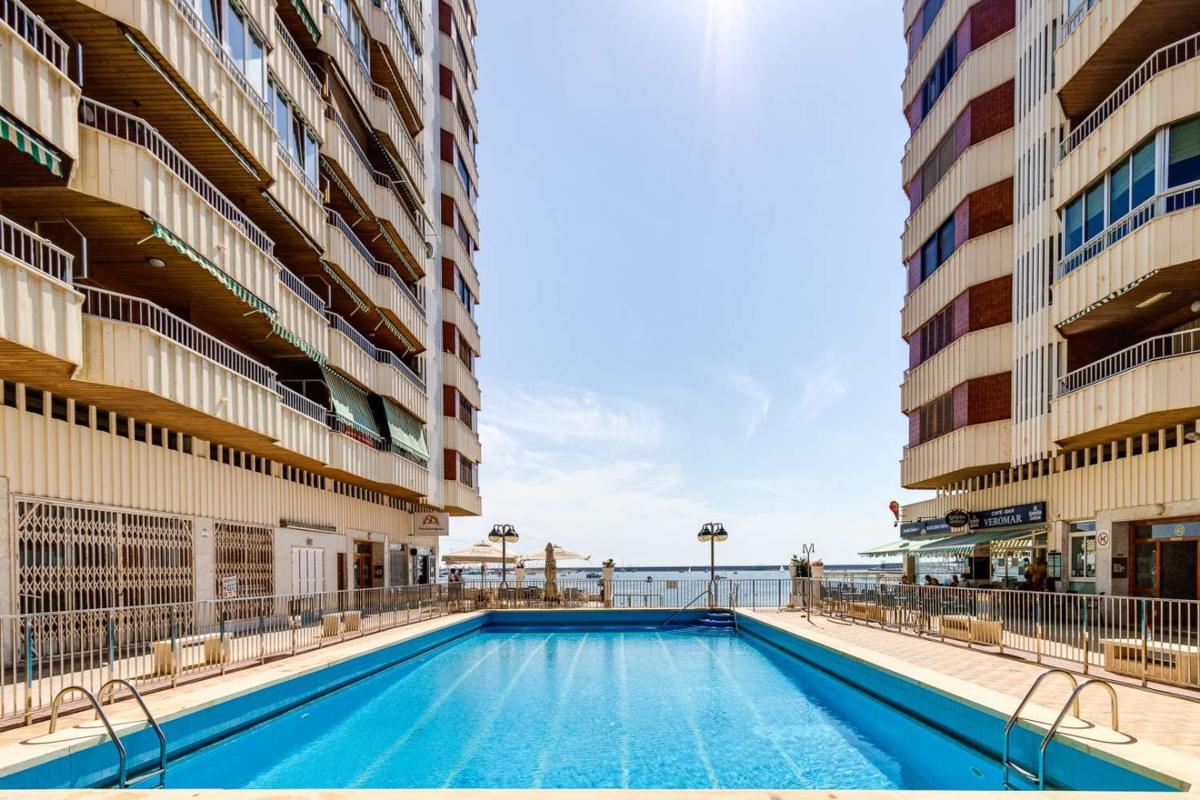 Продажа квартиры на Piso en Avenida Doctor Gregorio Marañón, El Acequión, Torrevieja, Торревьеха
 photo 5