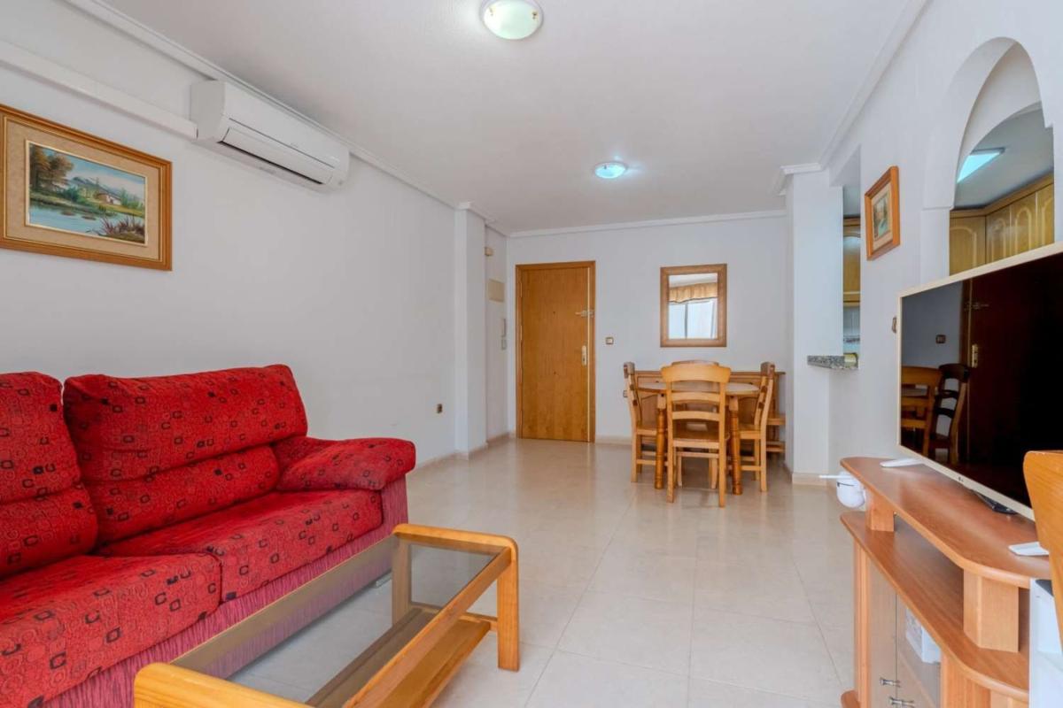 Venta de piso en Piso en El Molino, Torrevieja, Torrevieja
photo 3