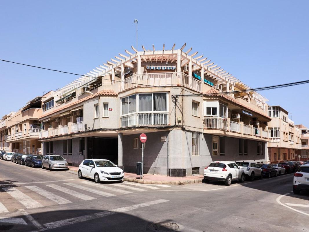 Venta de piso en Piso en Calle Bergantin, Playa del Cura, Torrevieja, Torrevieja
 photo 2