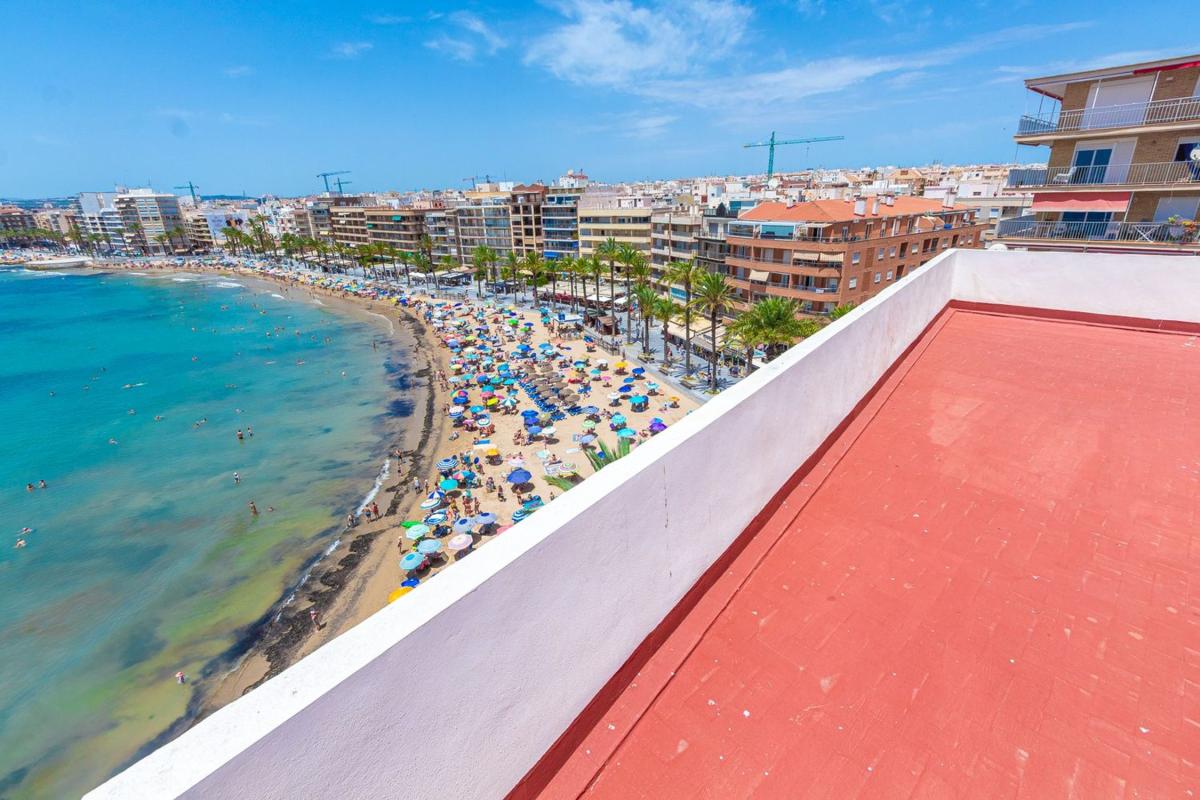 Sprzedaż mieszkania w Piso en Timonel, 4, Playa del Cura, Torrevieja, Torrevieja
photo 3