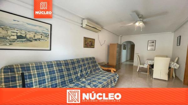 Sprzedaż mieszkania w Piso en Calle Santa Trinidad, El Molino, Torrevieja, Torrevieja
photo 1
