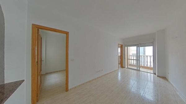 Sale of flat in Piso en Calle la Loma, Avenida Habaneras - Curva de Palangre, Torrevieja, Torrevieja
 photo 1