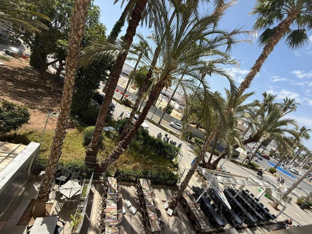 Sprzedaż mieszkania w Piso en Plaza de Capdepont, Centro - Muelle Pesquero, Torrevieja, Torrevieja
photo 3