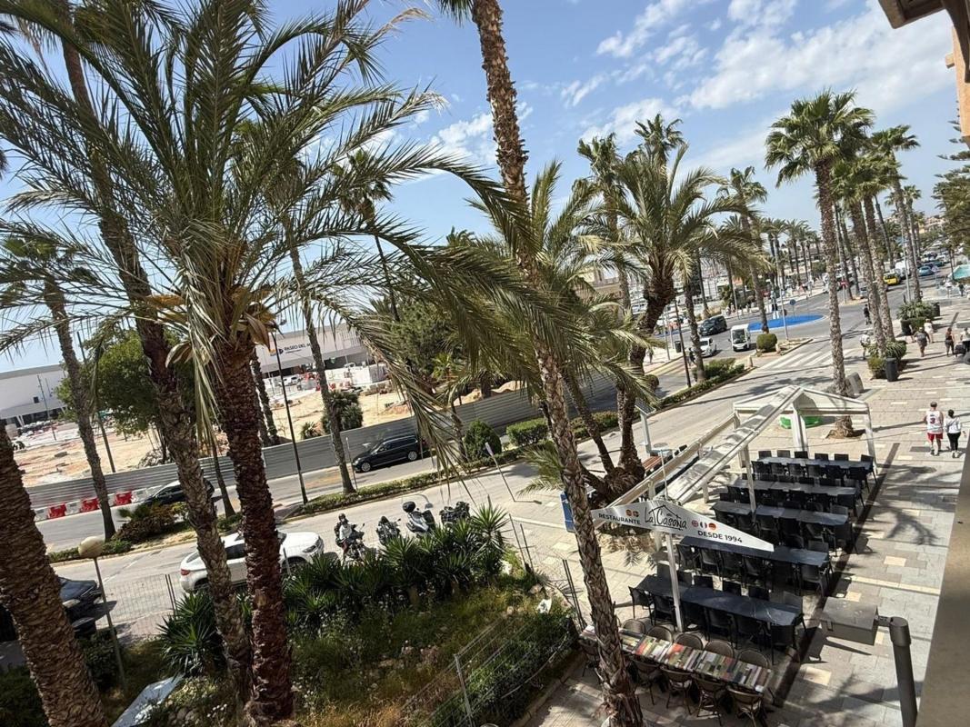 Sprzedaż mieszkania w Piso en Plaza de Capdepont, Centro - Muelle Pesquero, Torrevieja, Torrevieja
photo 5