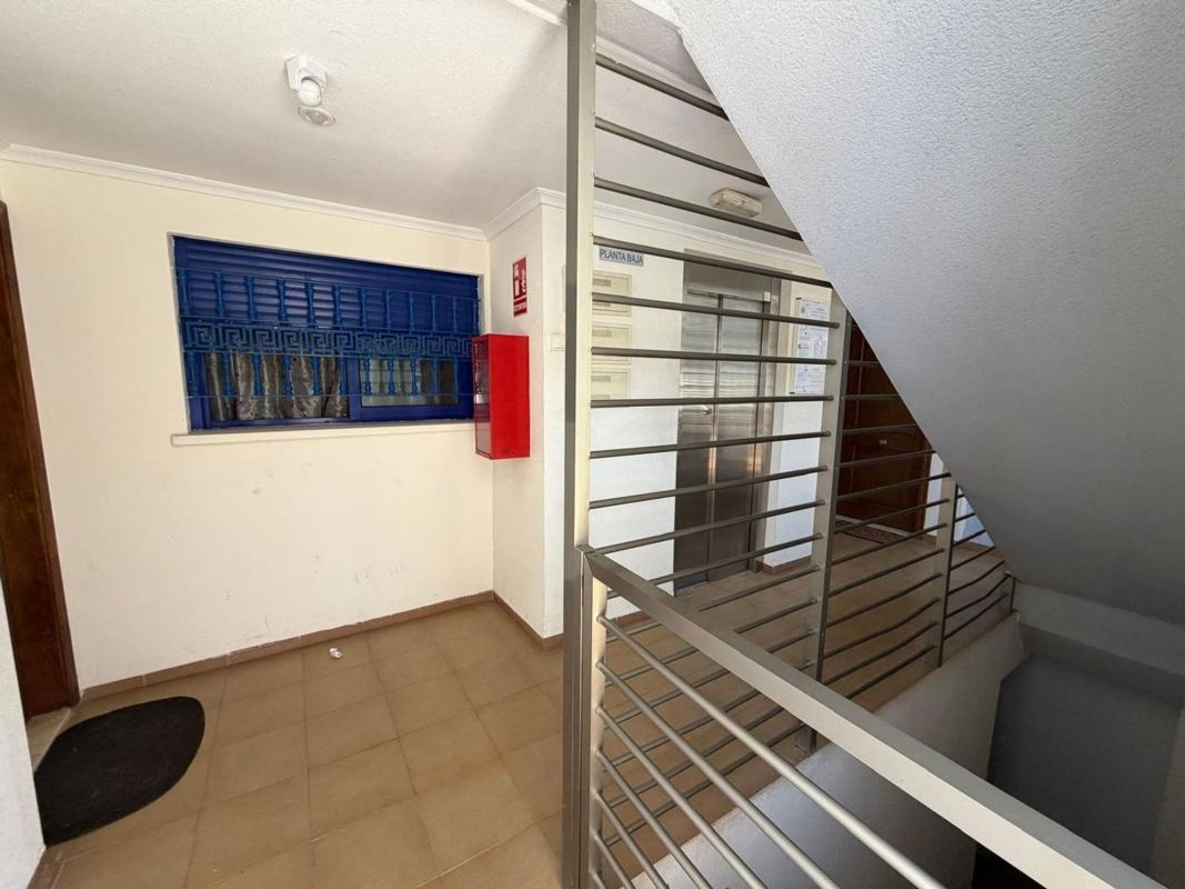 Venta de piso en Piso en Calle Marcelina, Nueva Torrevieja, Torrevieja, Torrevieja
photo 3