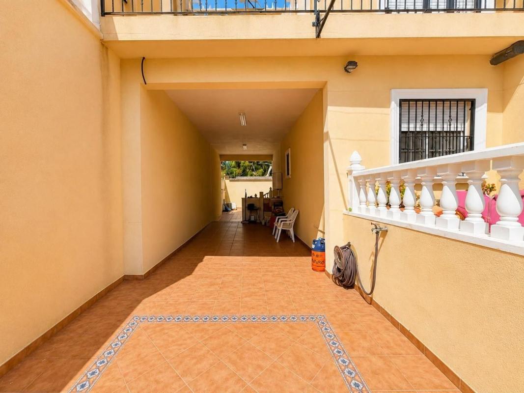 Venta de chalet independiente en Casa o chalet independiente en Calle Lena, La Siesta - El Salado - Torreta, Torrevieja, Torrevieja
photo 5