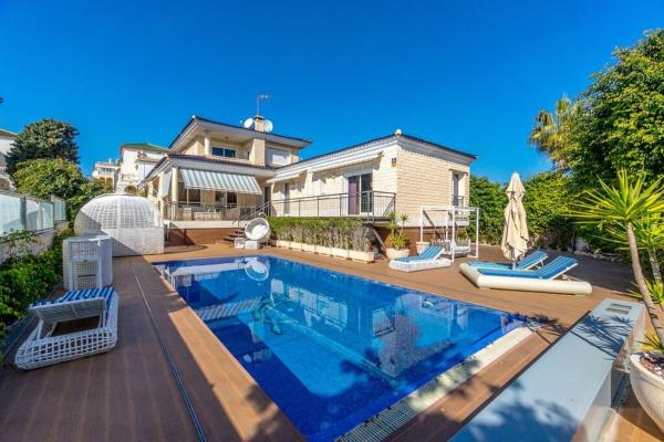 Chalet independiente en venta en Casa o chalet independiente en Cañada del Molino, Torrevieja, Torrevieja
 photo 1