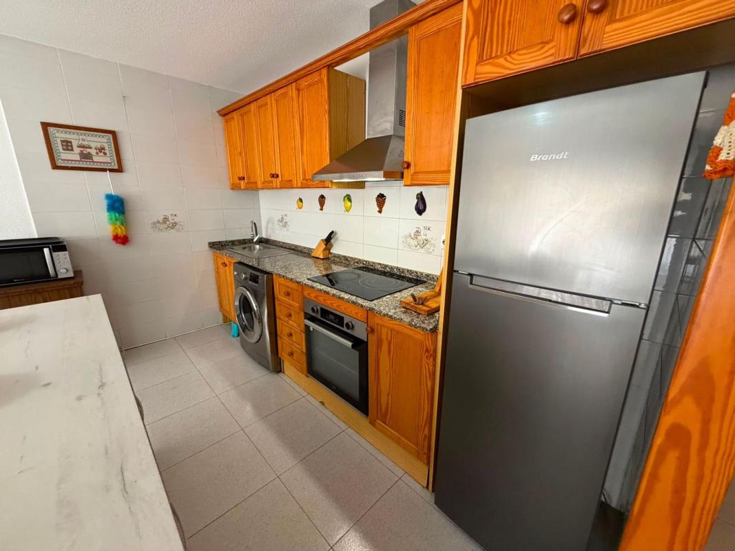 Sale of apartment in Piso en Calle Ramón y Cajal, Las Piscinas Naturales, Torrevieja, Torrevieja
 photo 4