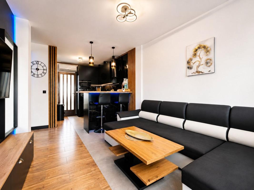 Venta de piso en Piso en Calle silvia Martinez Santiago, Parque Acuático - Sector 25, Torrevieja, Torrevieja
photo 3