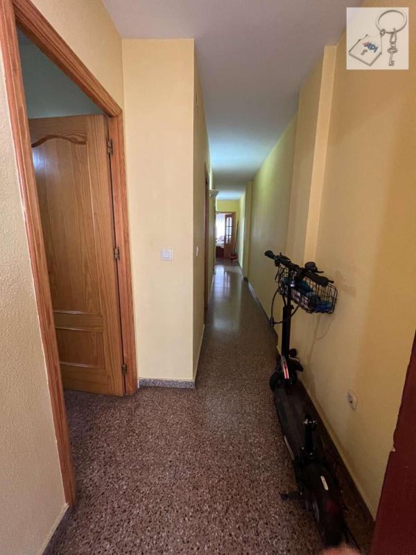 Продажа квартиры на Piso en Avenida Diego Ramírez Pastor, Parque de las Naciones, Torrevieja, Торревьеха
 photo 4