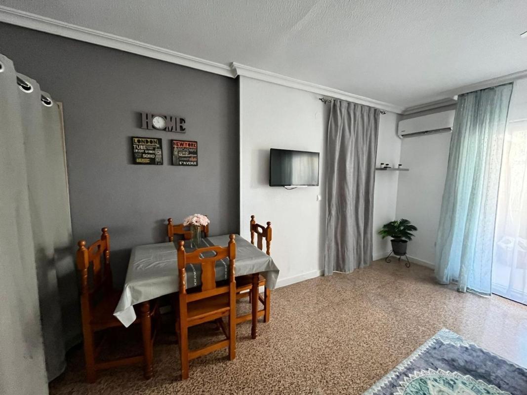 Venta de piso en Piso en Playa de los Locos, Torrevieja, Torrevieja
photo 4