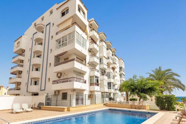 Venta de piso en Piso en Torreblanca, Torrevieja, Torrevieja
thumbnail 3