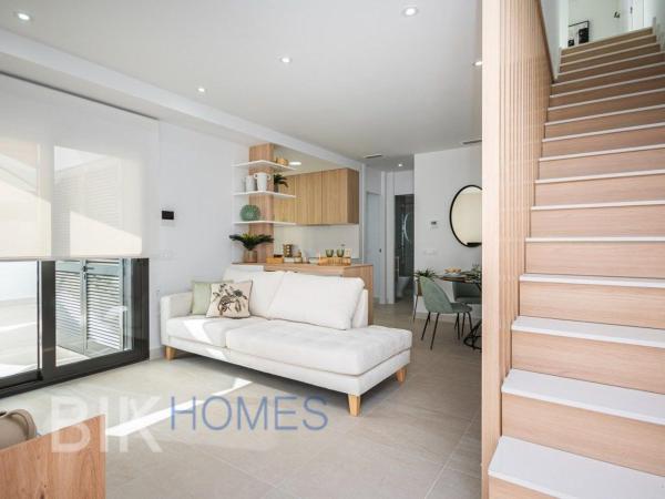 Chalet wolnostojący na sprzedaż w  Casa o chalet independiente en Los Balcones - Los Altos del Edén, Torrevieja, Torrevieja photo 4