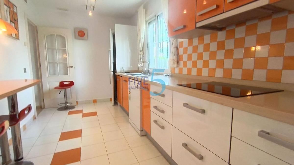 Venta de chalet independiente en Casa o chalet en La Siesta - El Salado - Torreta, Torrevieja, Torrevieja
 photo 4