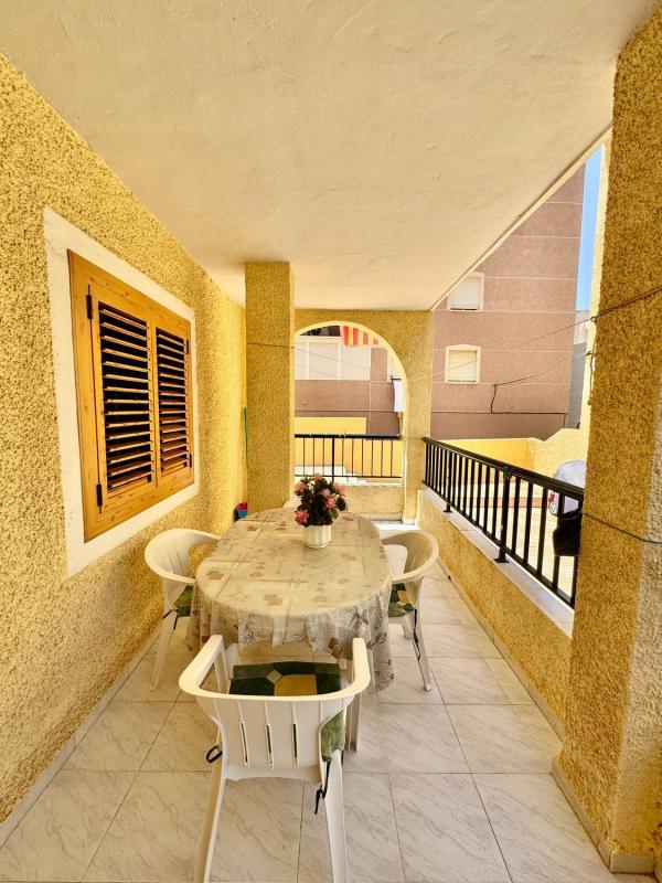 Venta de piso en Piso en Avenida Bélgica, 15, Los Europeos, Torrevieja, Torrevieja
 photo 5