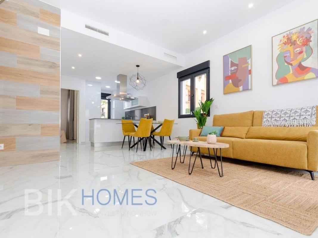 Продажа отдельного шале в  Casa o chalet independiente en Calle del Lago, La Siesta - El Salado - Torreta, Torrevieja, Торревьеха photo 3