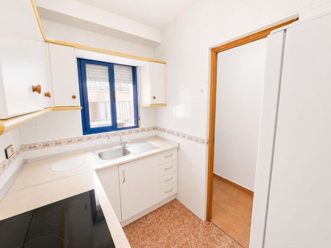 Продажа квартиры на Piso en Antonio Machado, Torrevieja, Торревьеха
photo 3