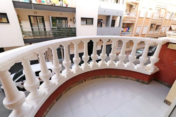 Venta de piso en Piso en Calle Finlandia, Playa de los Locos, Torrevieja, Torrevieja
thumbnail 2